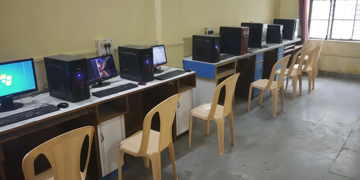 Swami Vivekanand College of Pharmacy, Bhawanimandi: campus photo 1