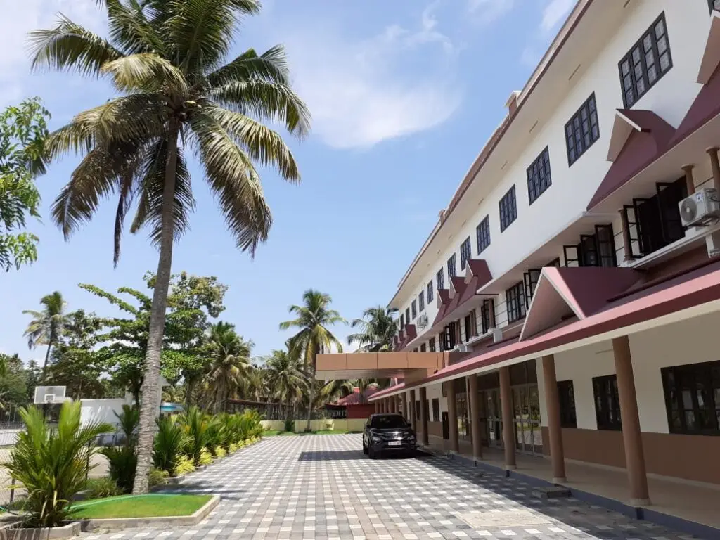 Swamy Saswathikananda College campus photo 3