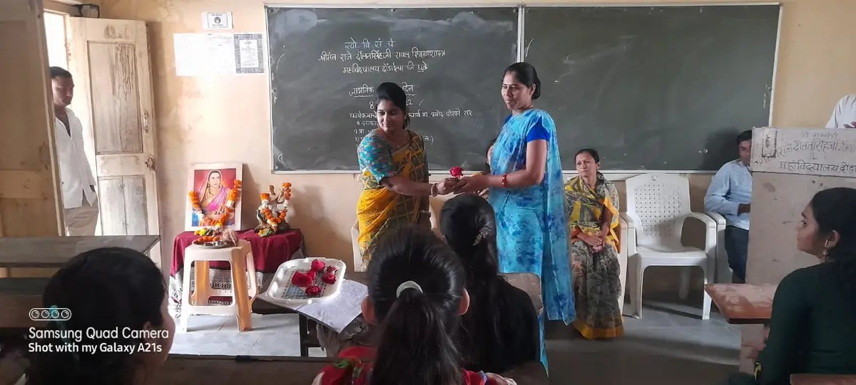 Swoddharak Vidyarthi Sanstha Srimant Raje Daulatsingji Rawal B.Ed College: campus photo 2