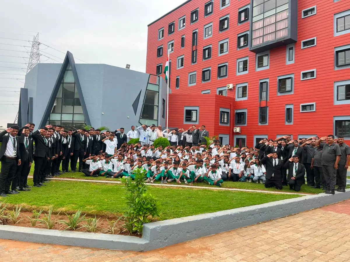 SIOMAS campus photo 6
