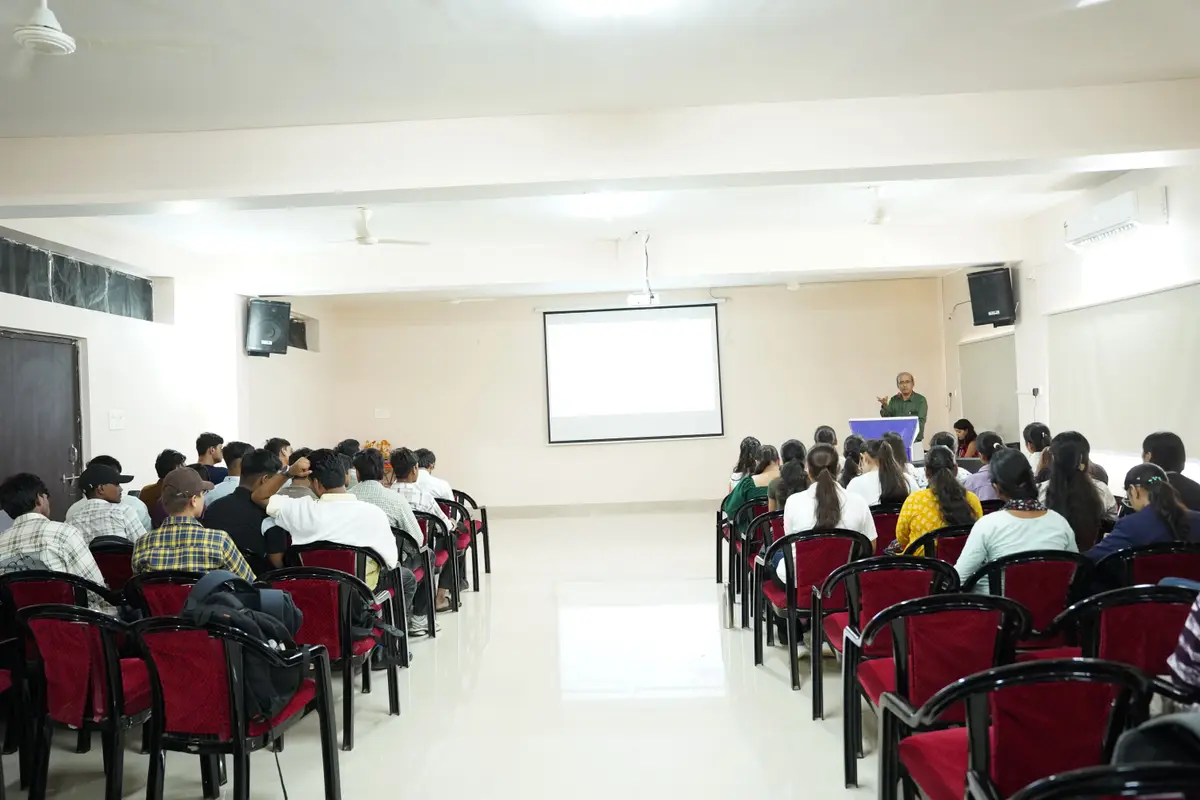 Syna International College of Management Studies: campus photo 4