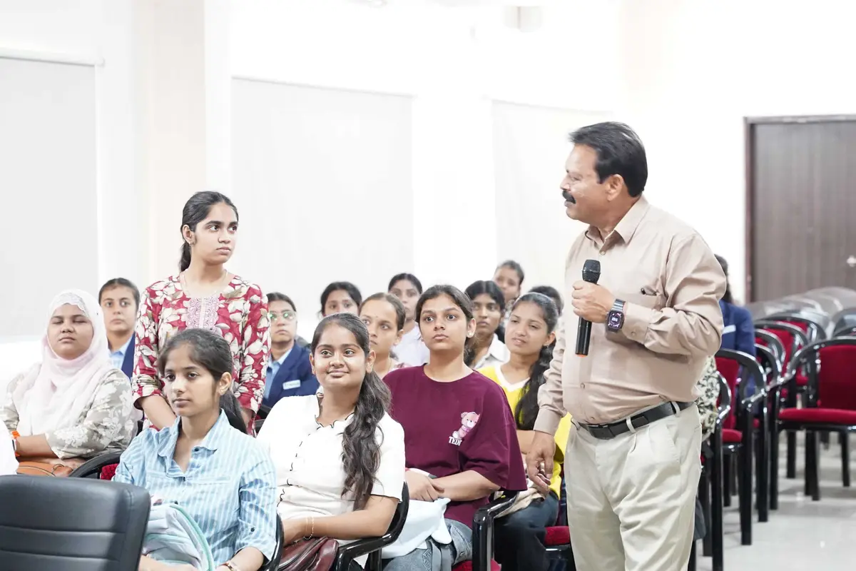 Syna International College of Management Studies: campus photo 1