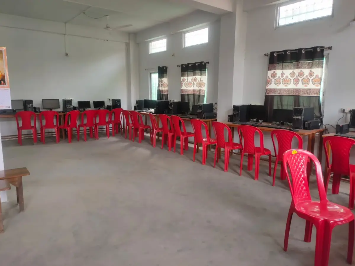 T.T. College: campus photo 7