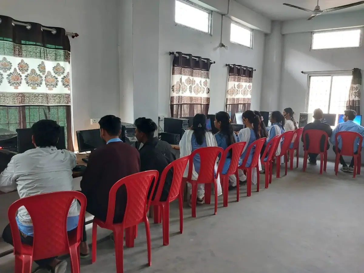 T.T. College: campus photo 8