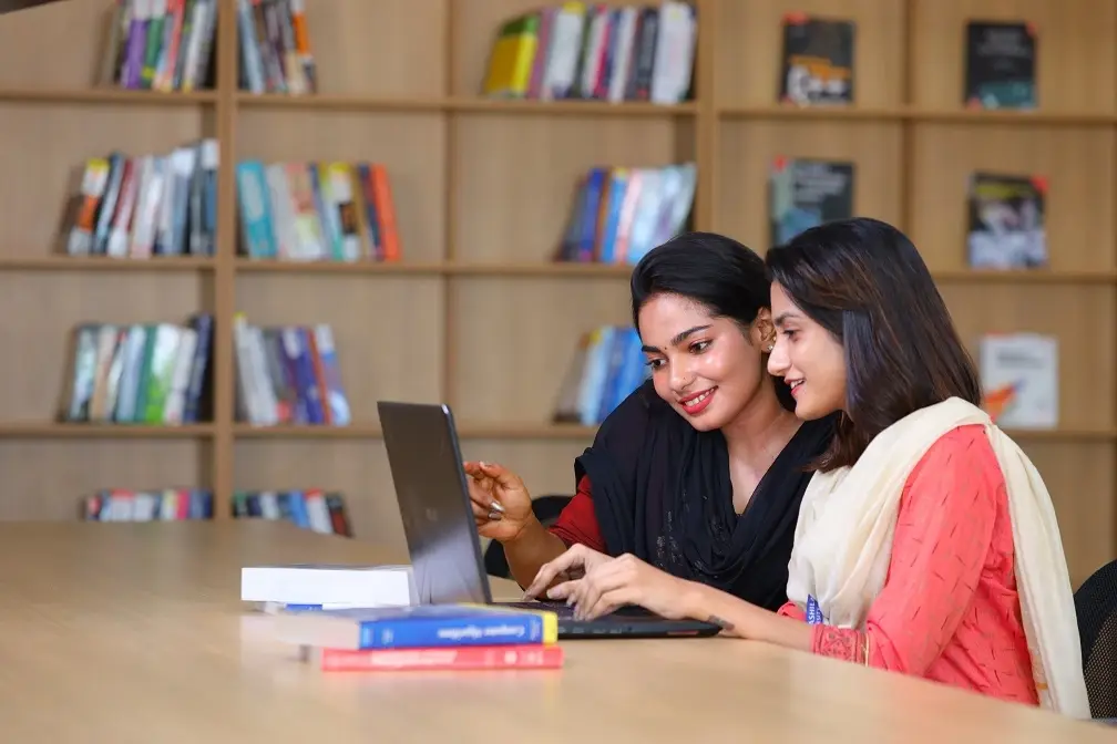 Takshashila University: campus photo 2