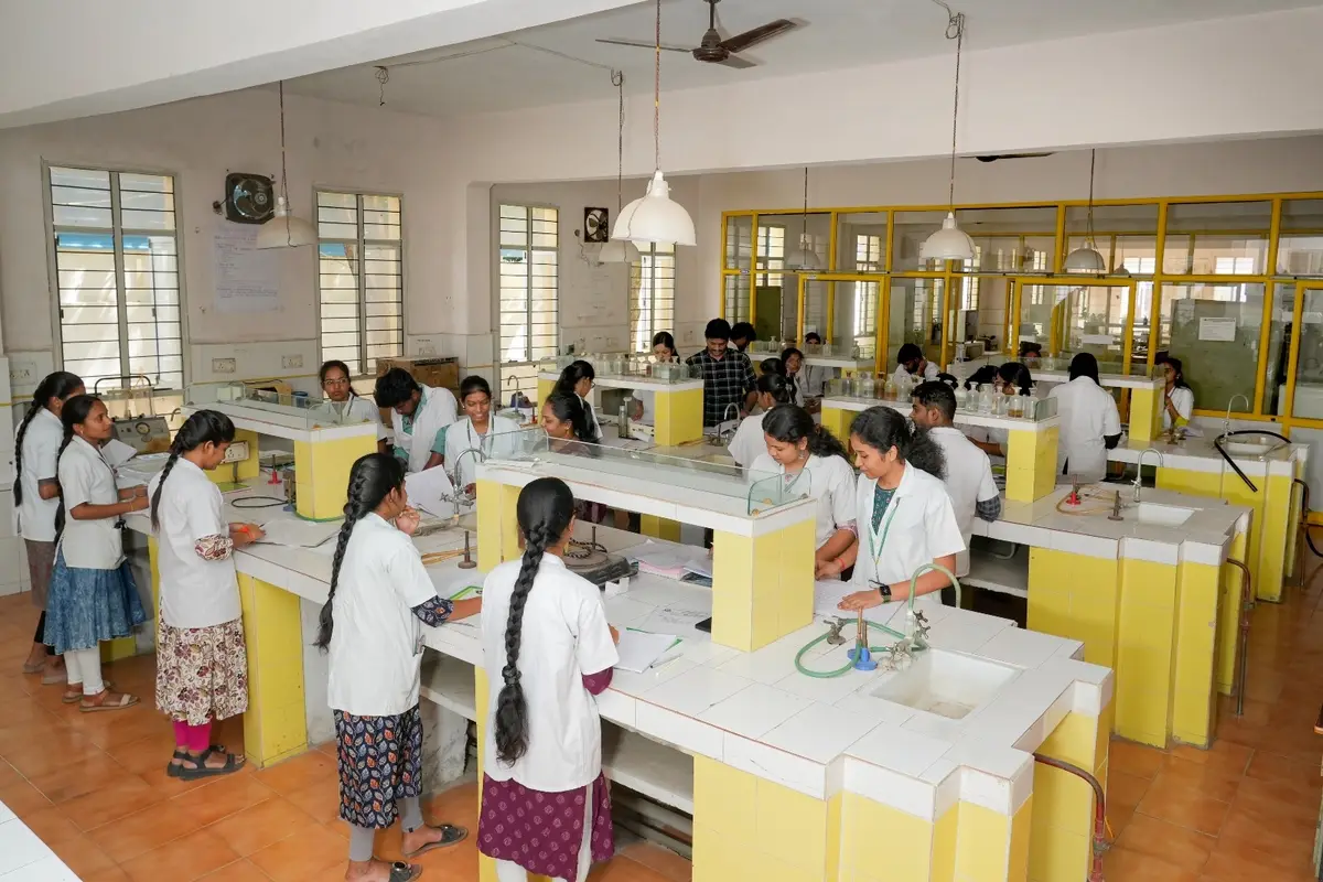 Teegala Krishna Reddy College of Pharmacy: campus photo 1