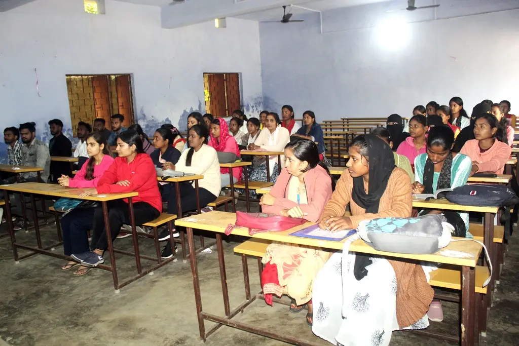 Tenughat Mahavidyalaya: campus photo 6