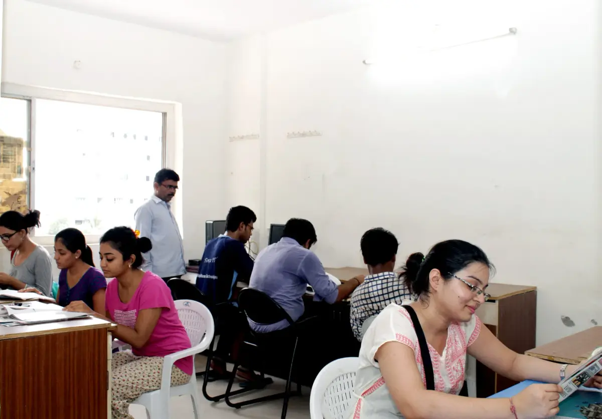 Terna Public Charitable Trusts, Terna Nursing College: campus photo 8