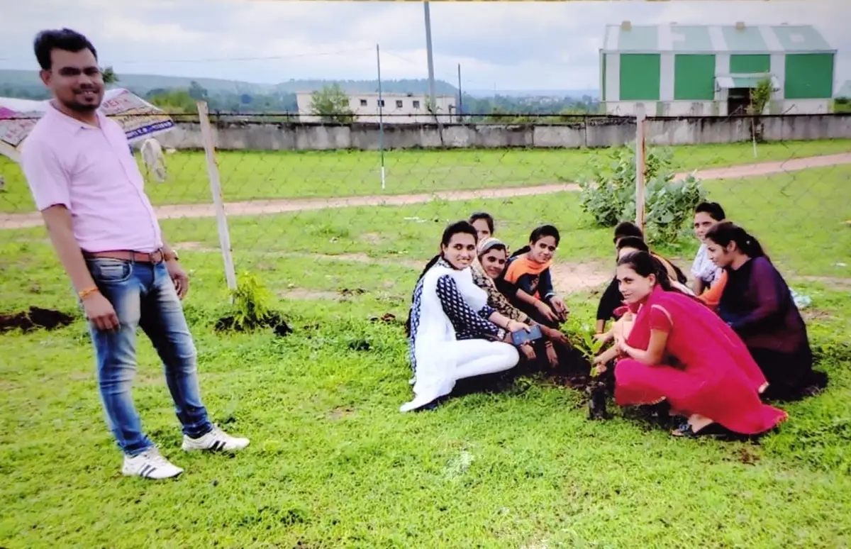 Thakur Feran Singh Education College Ganeshganj Shahpur: campus photo 3