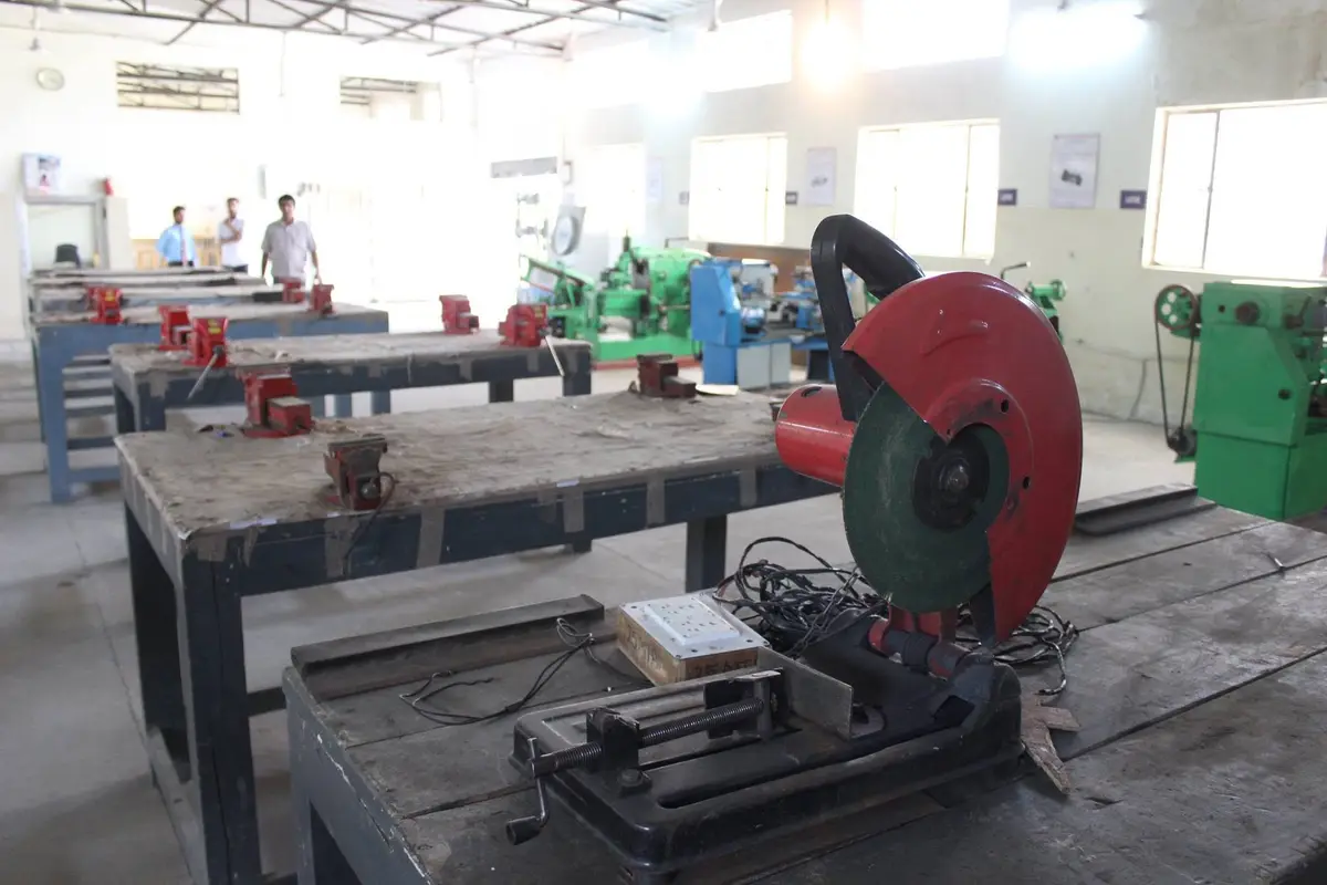Thakur Tej Bahadur Singh Institute of Technology: campus photo 7