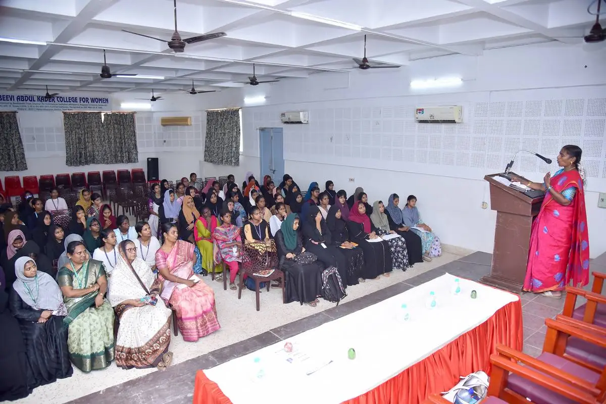 Thassim Beevi Abdul Kader College for Women: campus photo 4
