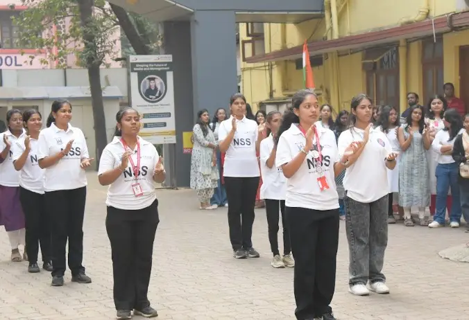 The Bombay Saint Paul Society s St Pauls College for Women: campus photo 4