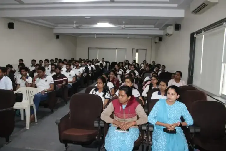The Shirpur Education Society's R.C.Patel Institute Of Pharmacy: campus photo 3