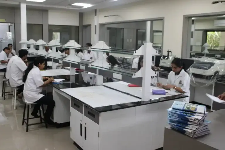 The Shirpur Education Society's R.C.Patel Institute Of Pharmacy: campus photo 8