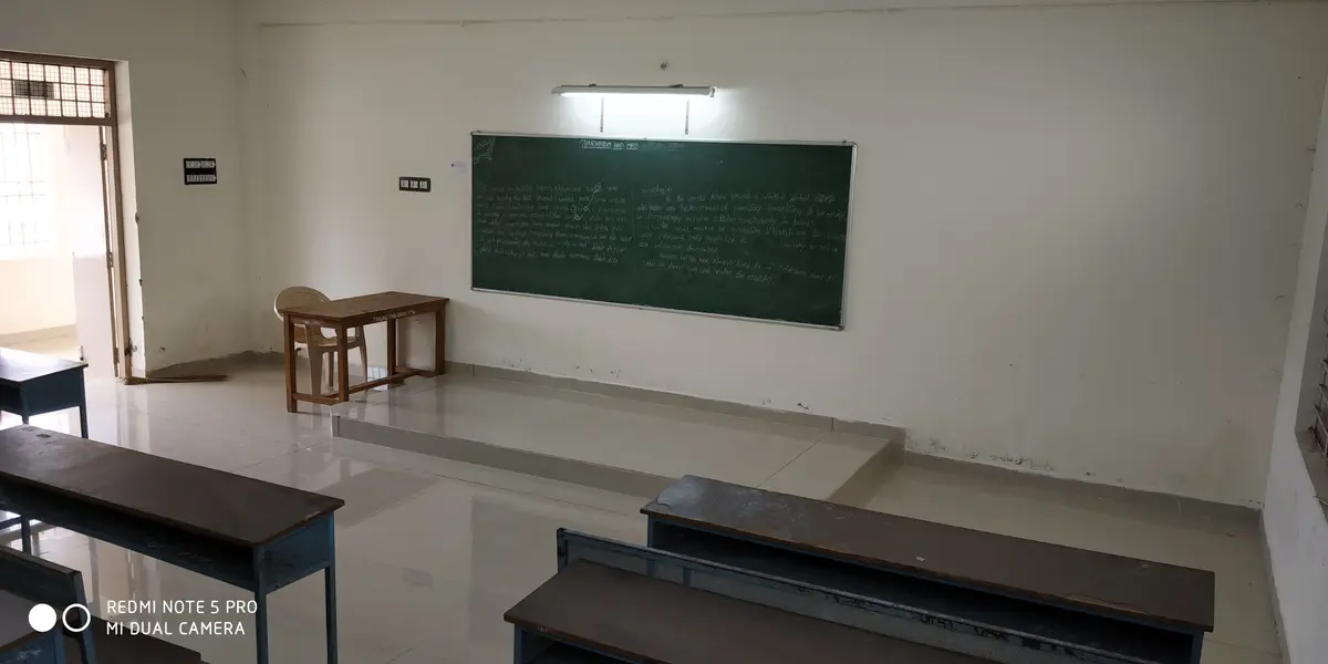 Thiru. Vi. Ka. Government Arts College: campus photo 3