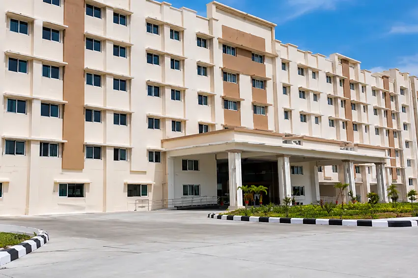 THIRUVARUR GOVERNMENT MEDICAL COLLEGE AND HOSPITAL (Inst. Code – 400): campus photo 3
