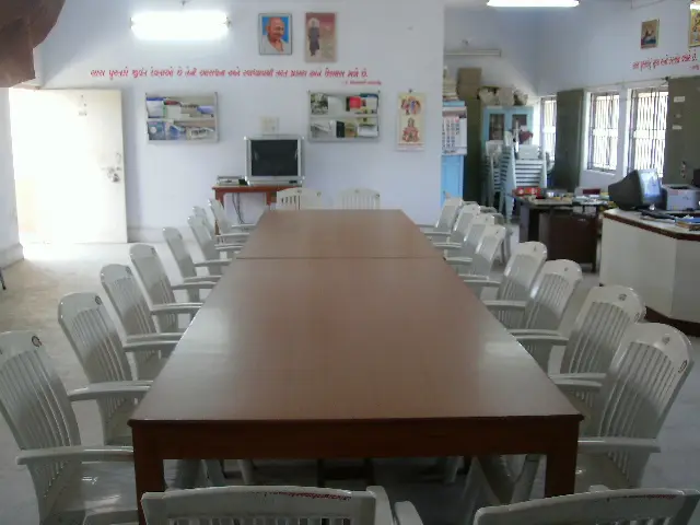Tolani Institute Of Pharmacy (Diploma), Adipur 417: campus photo 1