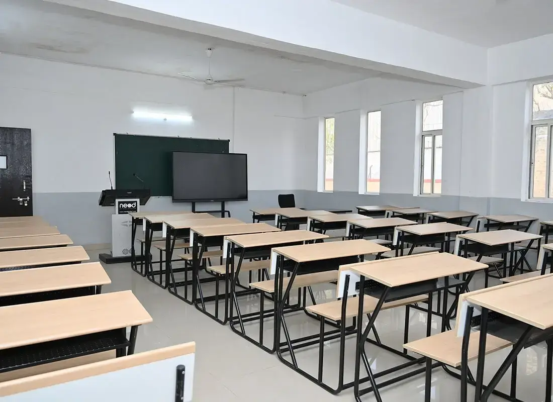 Trimurti Shikshan Prasarak Mandals Shilpkar Law College, Lonikand Ramnagar: campus photo 4