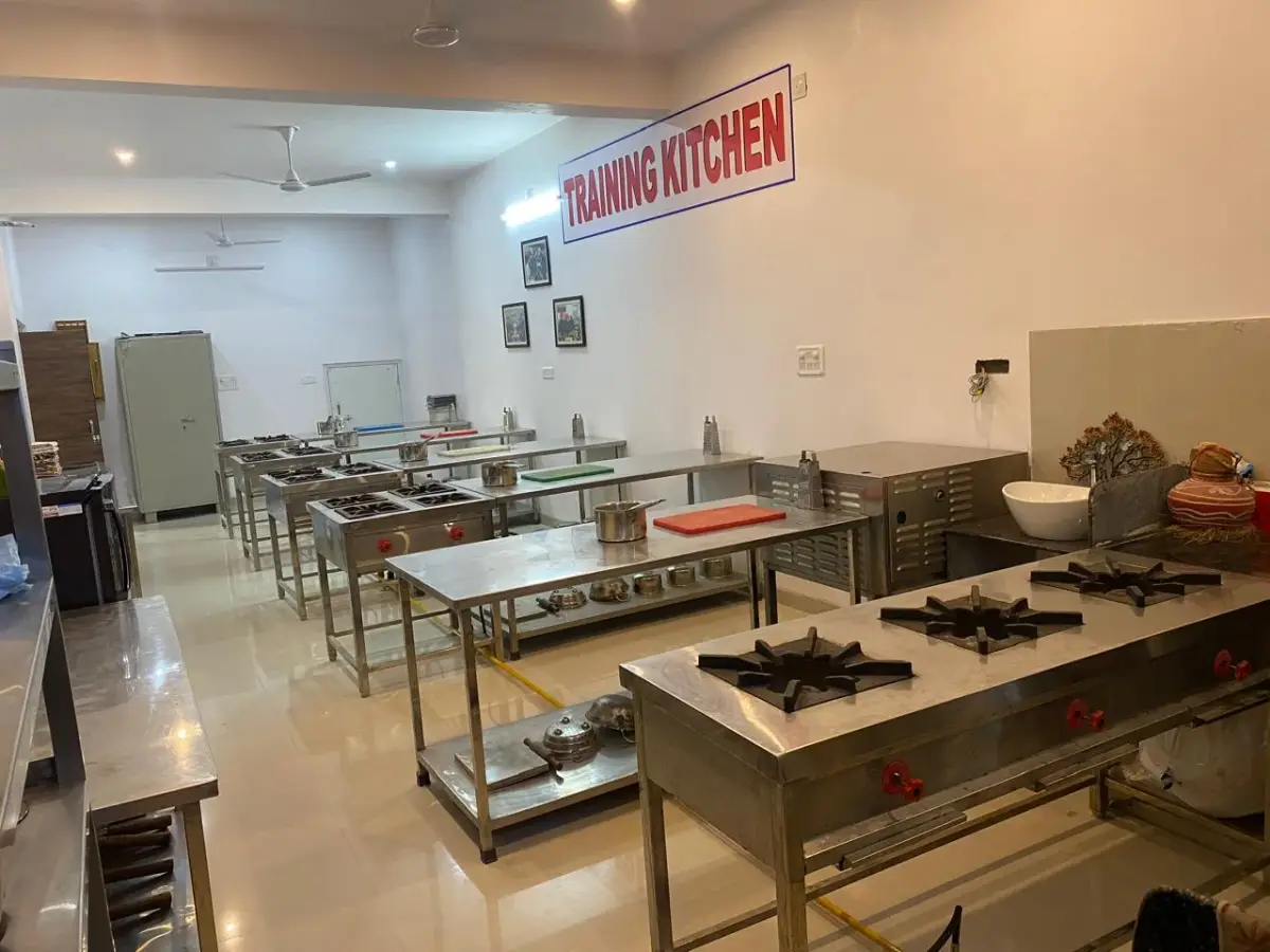 Udaipur Institute of Hotel Management: campus photo 3