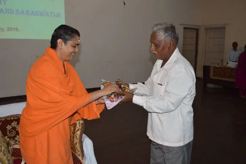 Uma Arts & Nathiba Commerce Mahila College: campus photo 8