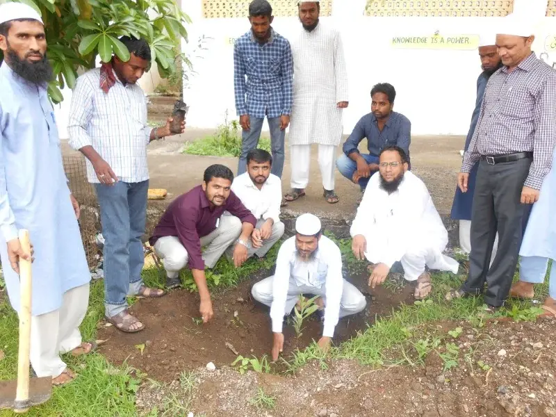 Umer Bin Khattab Welfare Trust Vastanvi College of Pharmacy At.Kunjkheda: campus photo 2