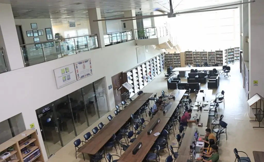 UNIVERSAL Ai UNIVERSITY: campus photo 6