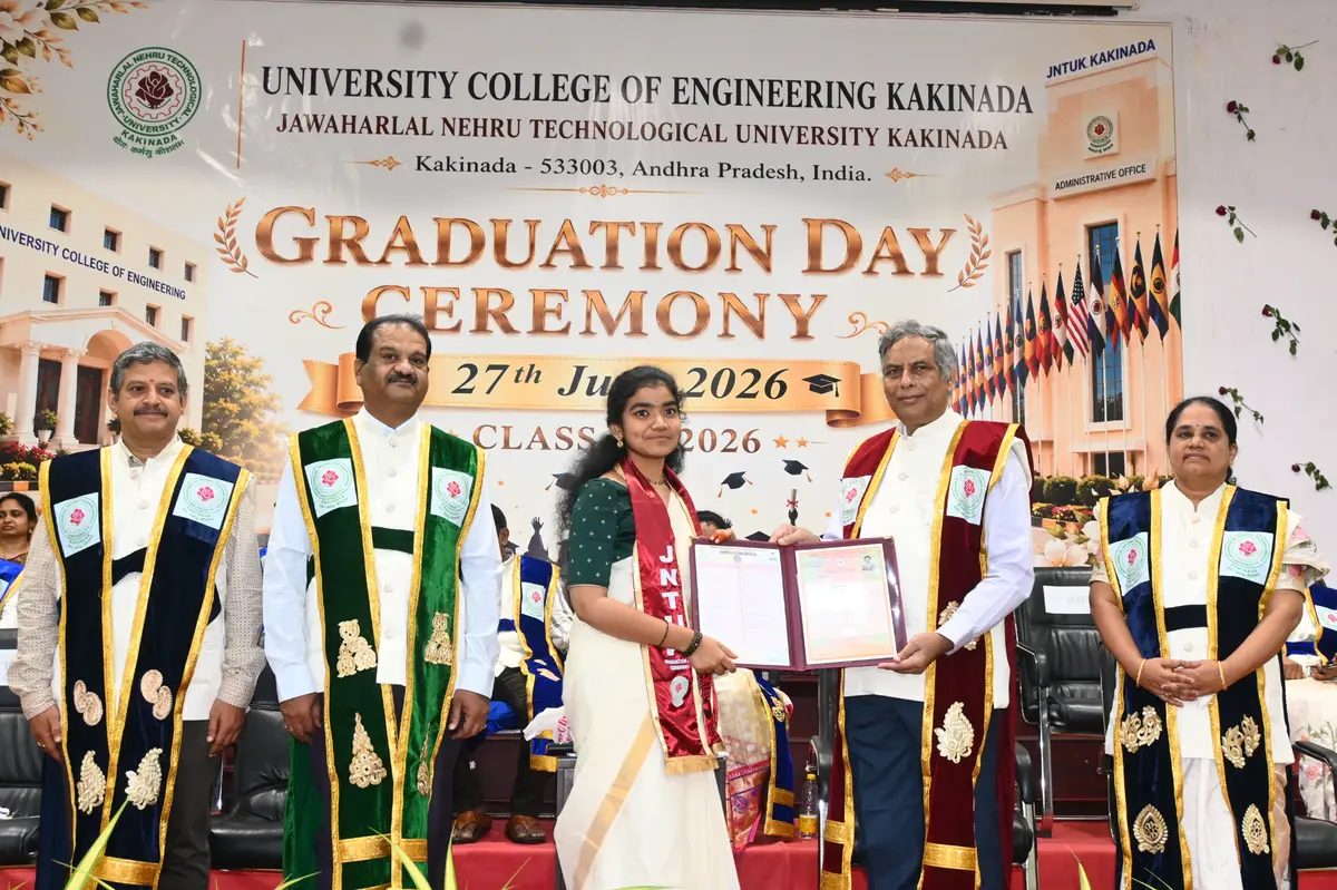 University College of Engineering, Kakinada – Jawaharlal Nehru Technological University, Kakinada: campus photo 3