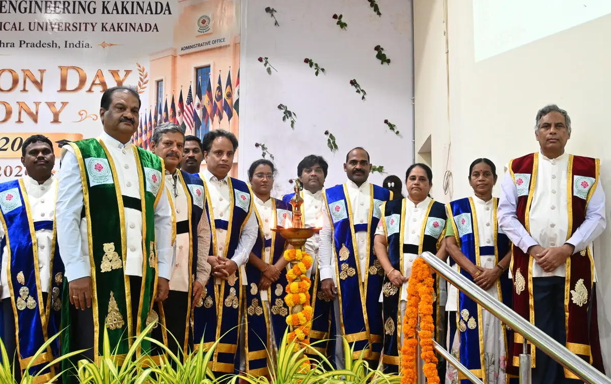 University College of Engineering, Kakinada – Jawaharlal Nehru Technological University, Kakinada: campus photo 7