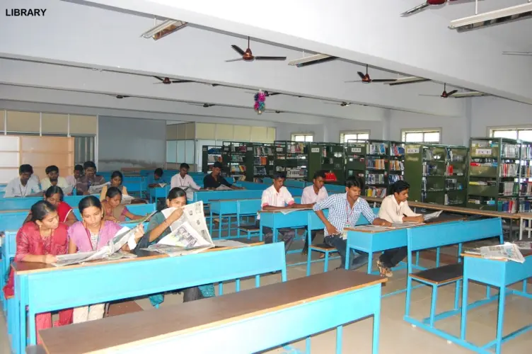 University College Of Engineering, Ramanathapuram: campus photo 3