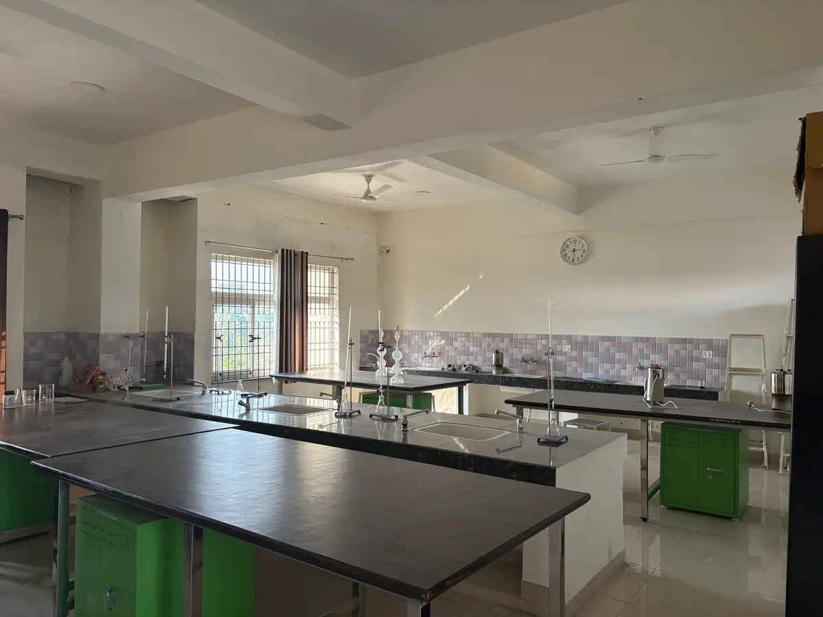 University Institute of Technology, Shahdol (Constituent College of RGPV): campus photo 8