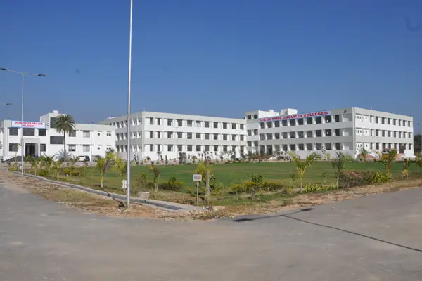 U.S. Ostwal Science and Arts College: campus photo 3
