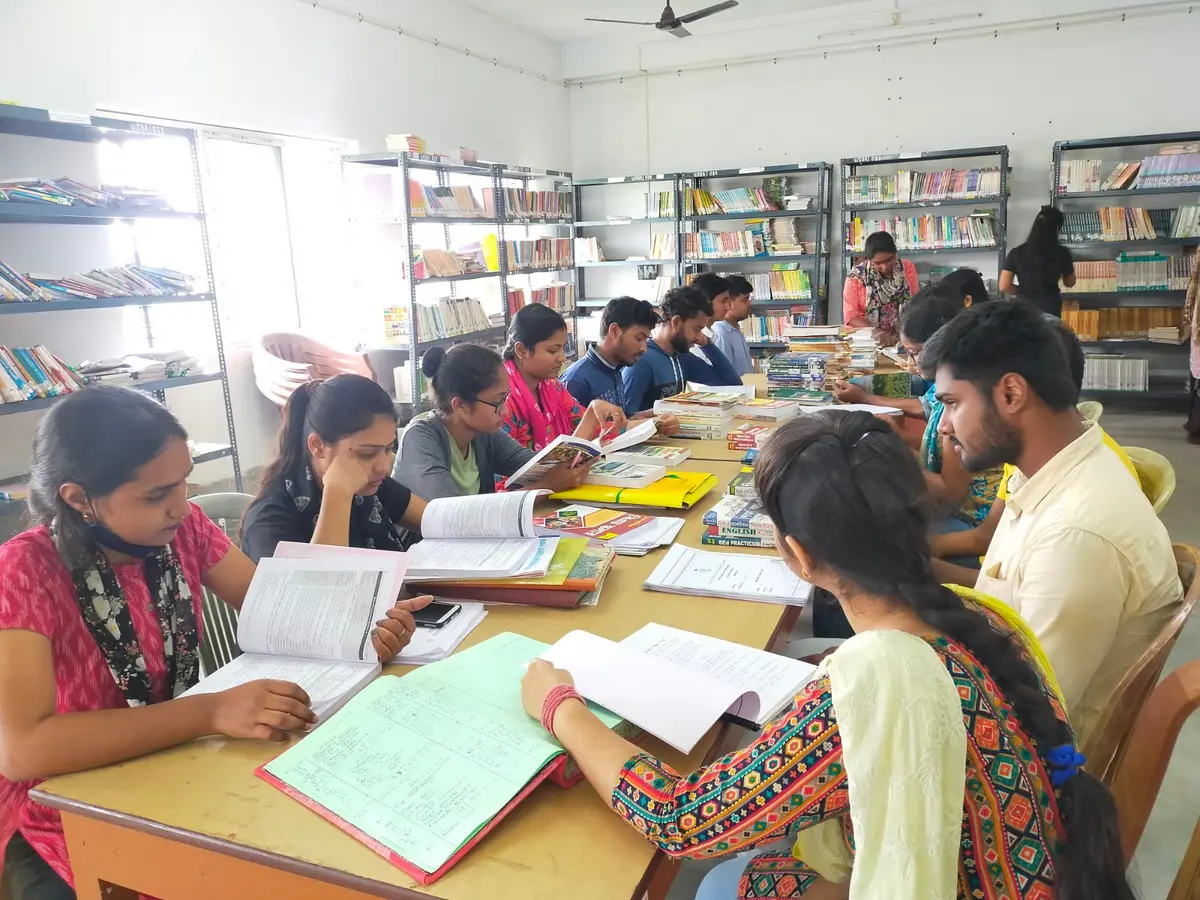 Uttaran College of Education: campus photo 8