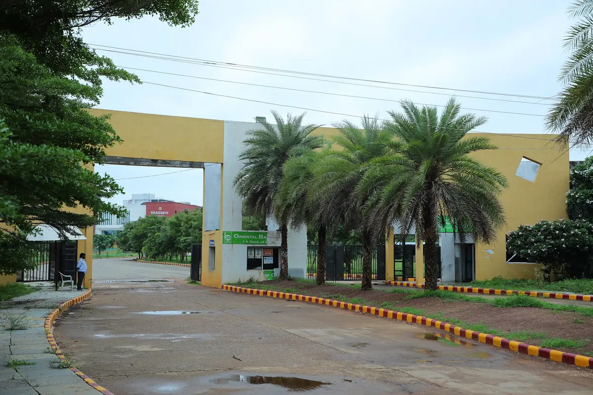 Vaagdevi Engineering College: campus photo 2