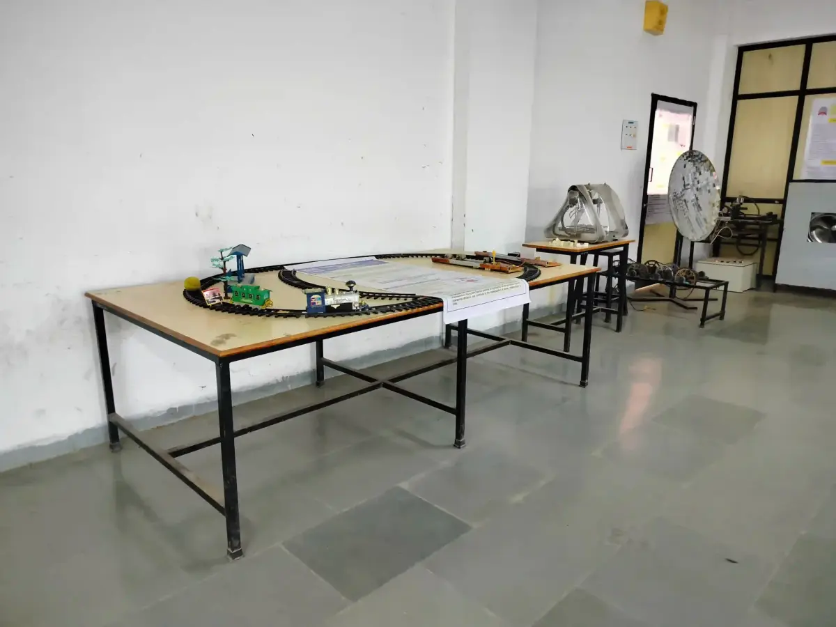 Vadodara Institute of Design: campus photo 4