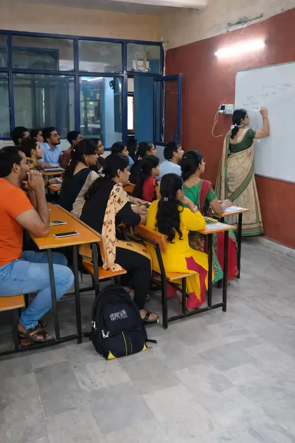 Vaishnavi College of Education, Nalgonda: campus photo 2