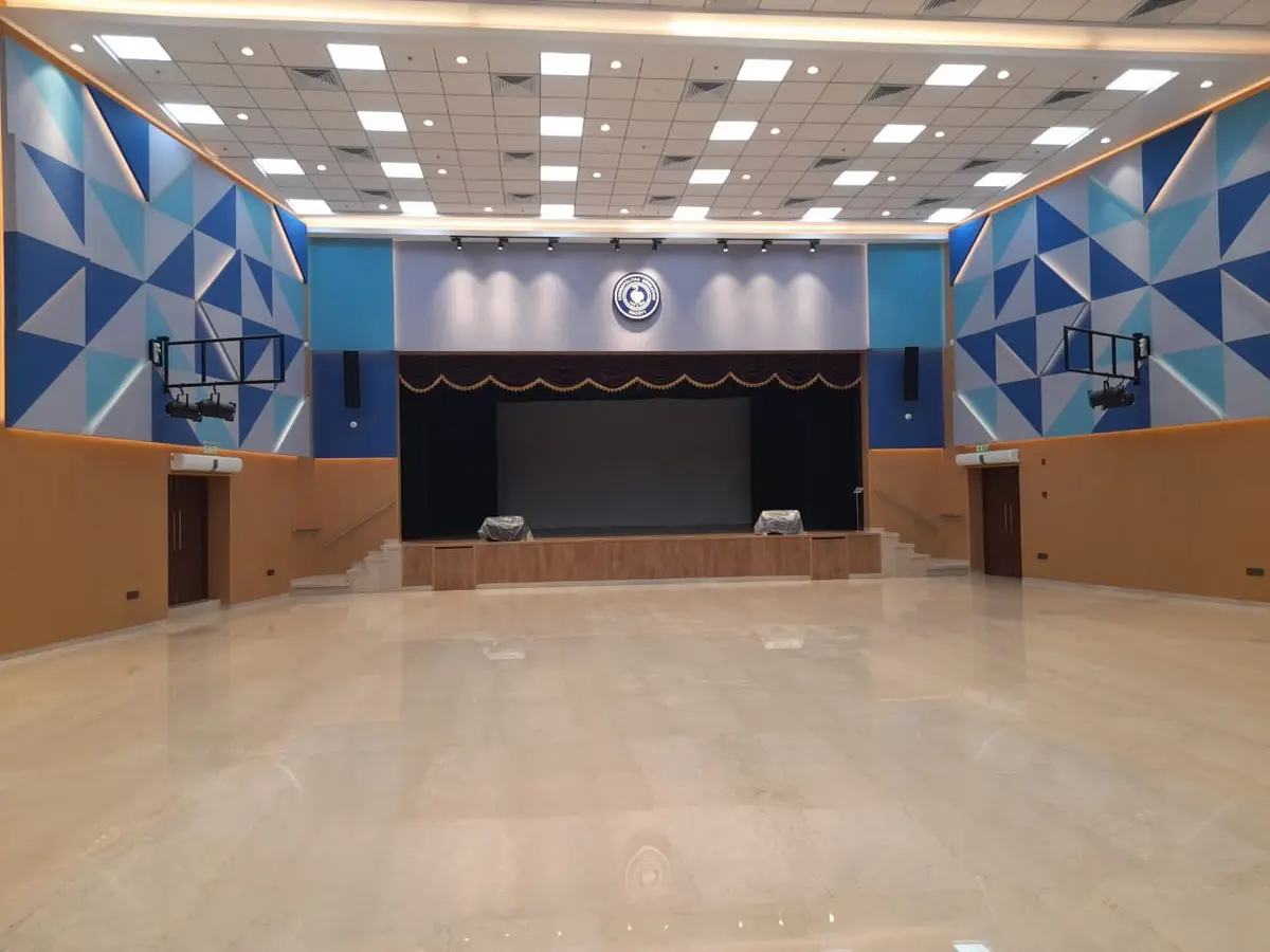 Valia College of Arts and Commerce: campus photo 3