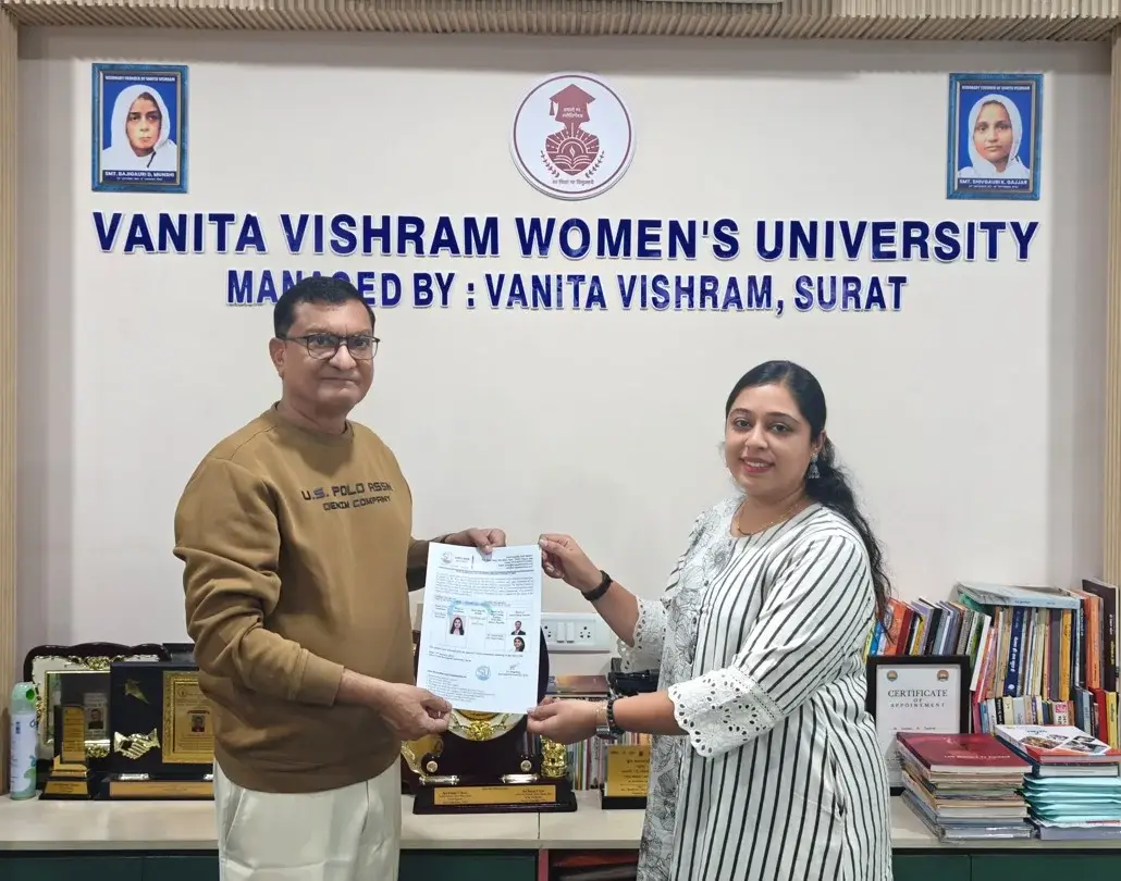 Vanita Vishram Womens University: campus photo 2