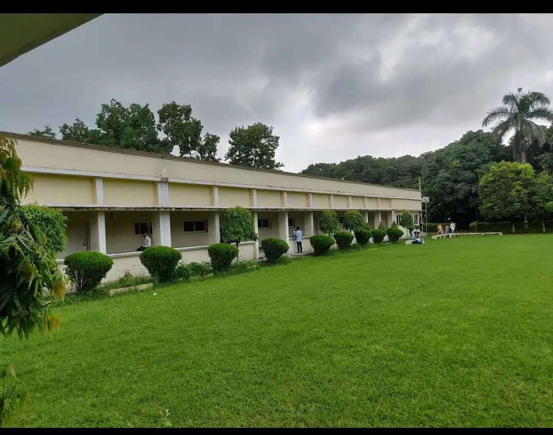 Vardhaman College: campus photo 3