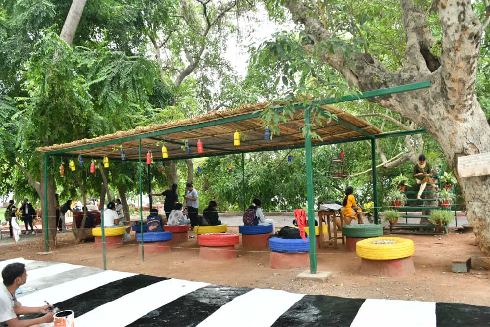 Vasanta College for Women: campus photo 6