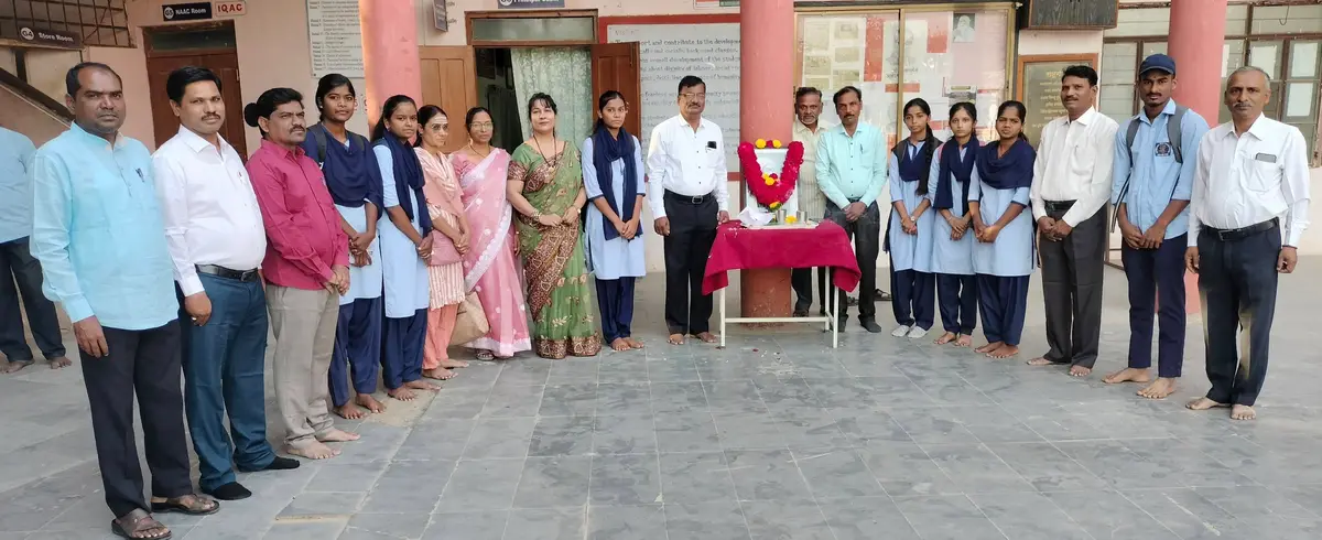 Vasundhara Kala Mahavidyalya 22, Mhada: campus photo 5