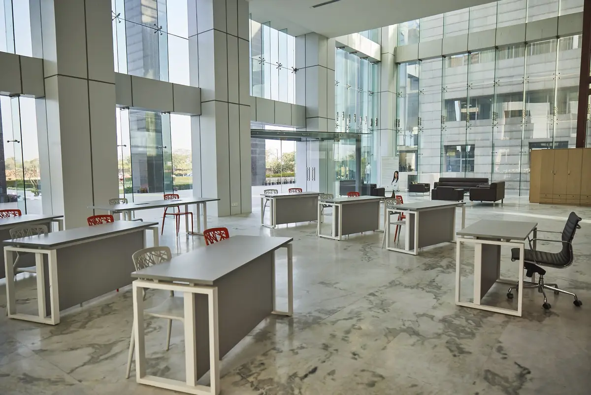 VI campus photo 3