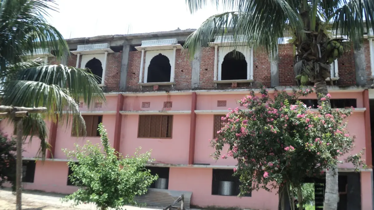 Vedmati Bhabnath Chaudhary College of Education: campus photo 1