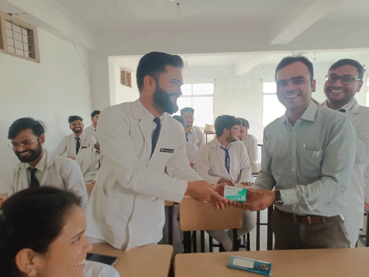 Veena Vadini, Ayurvedic College, Kanha Kunj Akbarpur Choona Bhatti: campus photo 4