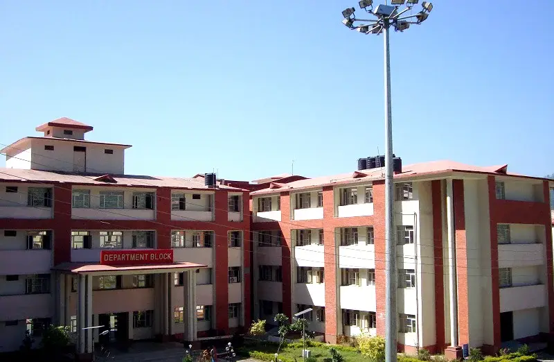Veer Chandra Singh Garhwali Govt Institute of Medical Science and Research: campus photo 8