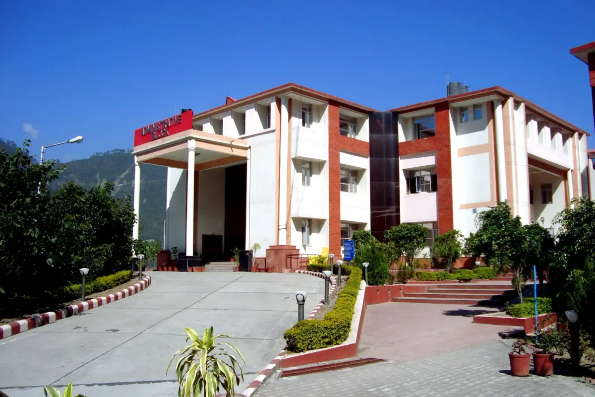 Veer Chandra Singh Garhwali Govt Institute of Medical Science and Research: campus photo 3