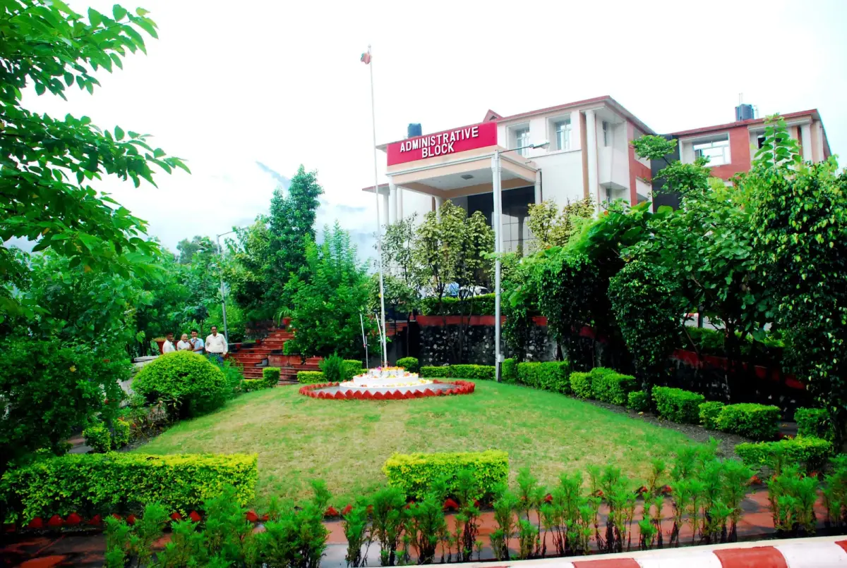 Veer Chandra Singh Garhwali Govt Institute of Medical Science and Research: campus photo 2