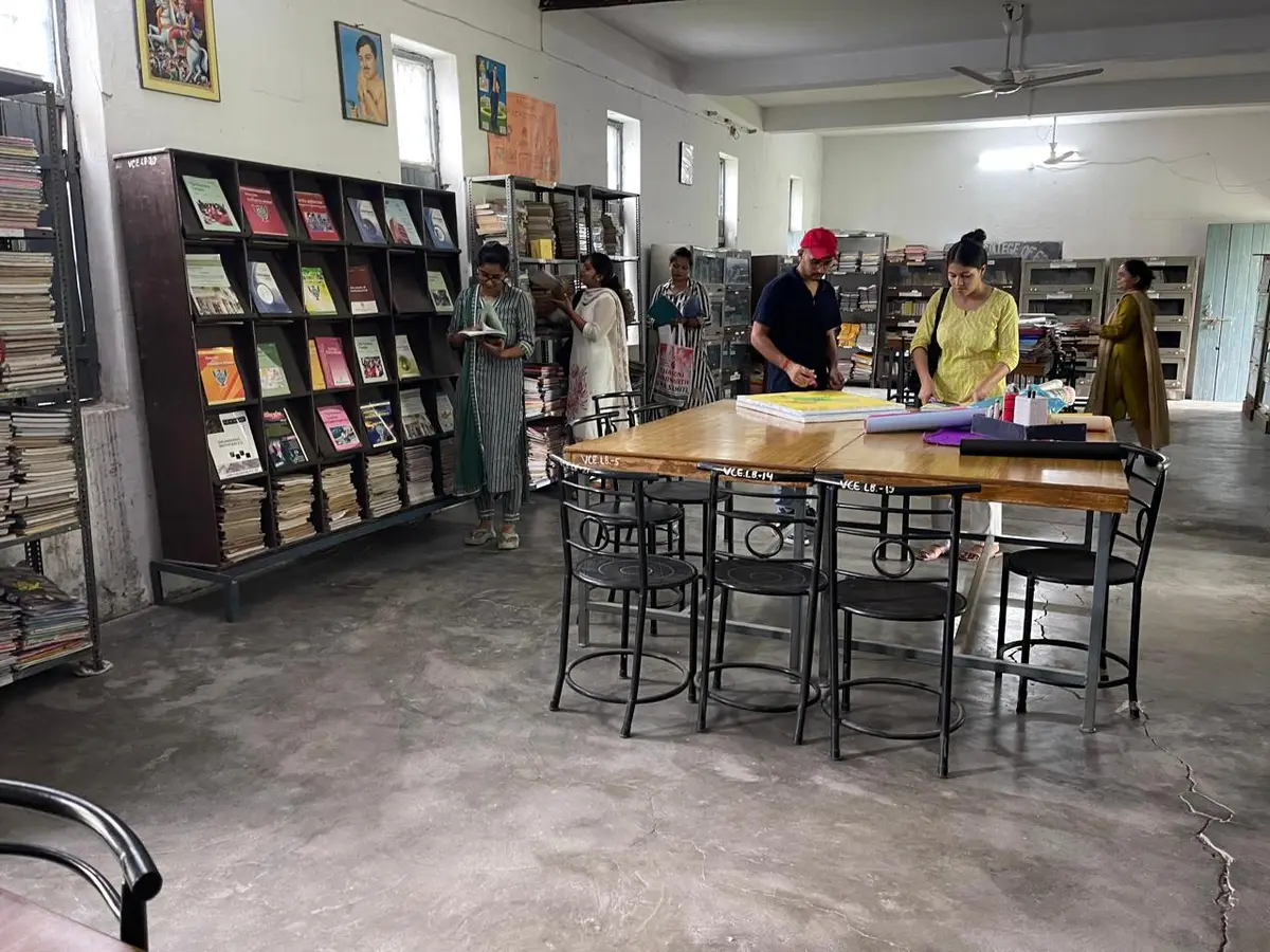 Venkteshwara College of Educaiton: campus photo 8