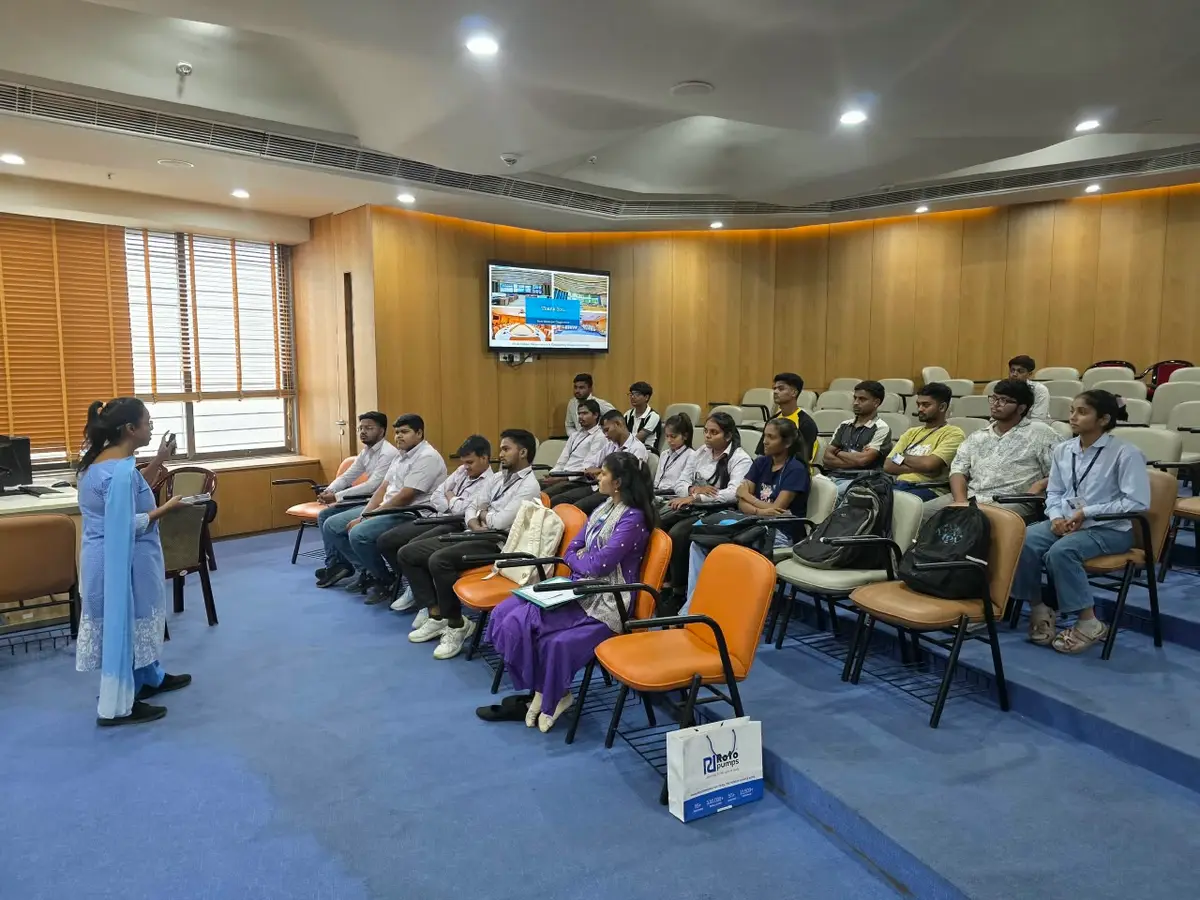 Vidhyadeep Institute of Liberal Arts: campus photo 8