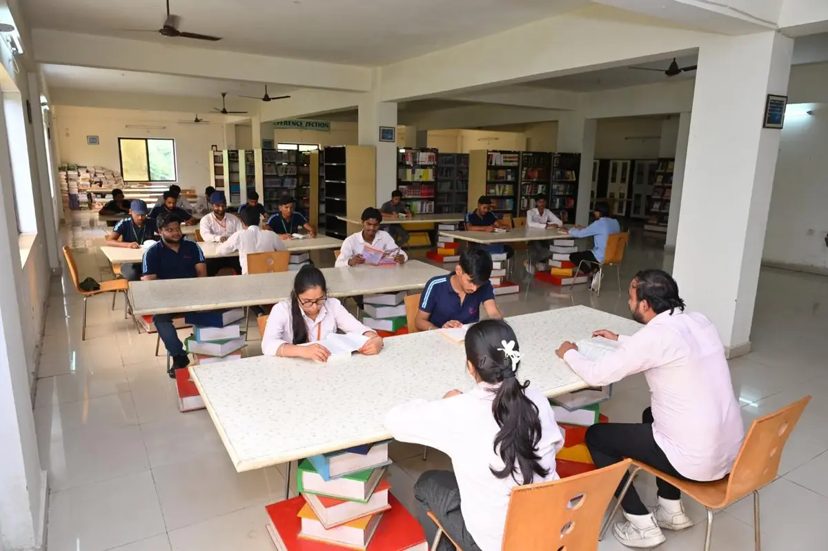 Vidhyapeeth Institute of Education: campus photo 4