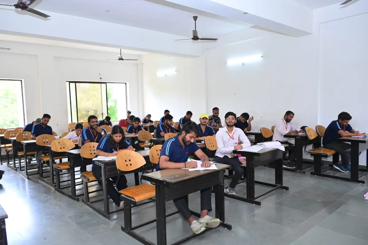 Vidhyapeeth Institute of Nursing: campus photo 2